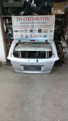2005-2008 KİA SORENTO BAGAJ KAPAĞI