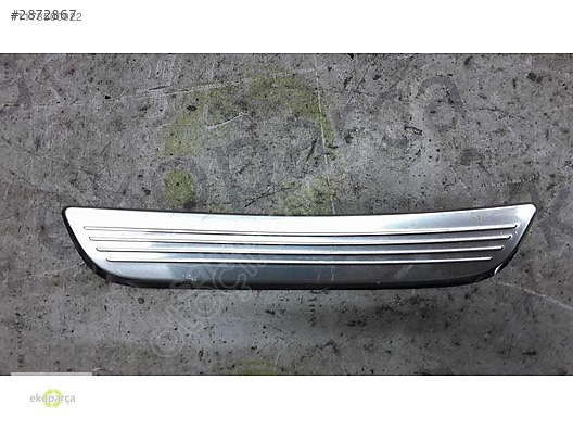 MERCEDES C SERİSİ W205 SOL ARKA MARŞPİYEL KAPLAMASI A2056800135