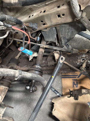 ÇIKMA RENAULT MEGANE 1 SOL AKS