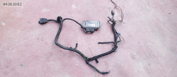 Peugeot Citroën Saxo 1.5 Dizel Motor Beyni  Tesisat  TUD5