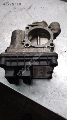 Audi a4 gaz kelebegi yedek parça