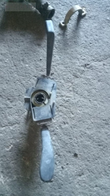 Lada Samara sinyal silecek kolu