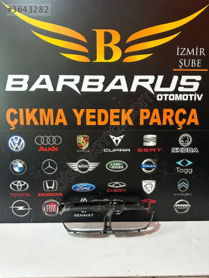 227931 BMW 5 SERİSİ F10 GÖZLÜK BAKALİTİ PANJUR MASKESİ