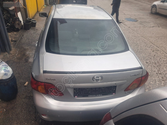 Toyota Corolla Arka Bağaj Kapağı Panel Arka Çamurluk Komple set