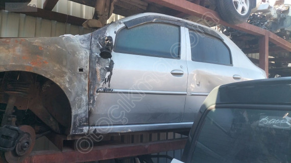 Dacia Logan kapılar