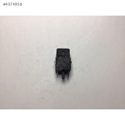 Opel Astra F Corsa B Vectra A Arka Sis Farı Düğmesi 90228201