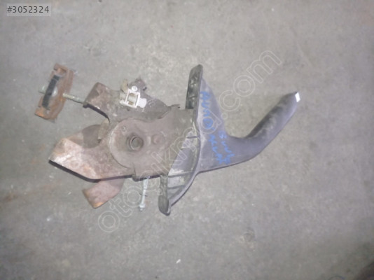 Hyundai Accent blue el freni