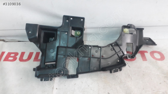Mercedes C 205 BRAKET DİFÜZÖR BRAKETİ AMG SAĞ A2058850200