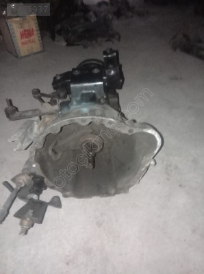Isuzu NKR şanzıman çıkma orijinal