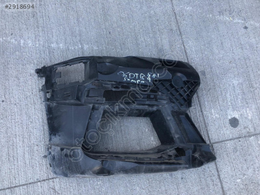 BMW 5 SERİ G40 LCİ M SAĞ SİS FARI BRAKETİ 51118098676