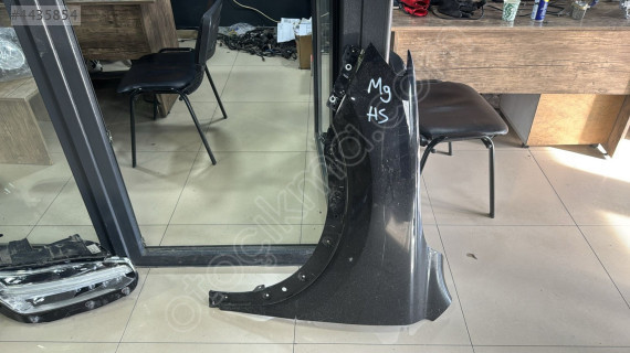 MG HS SOL ÖN ÇAMURLUK