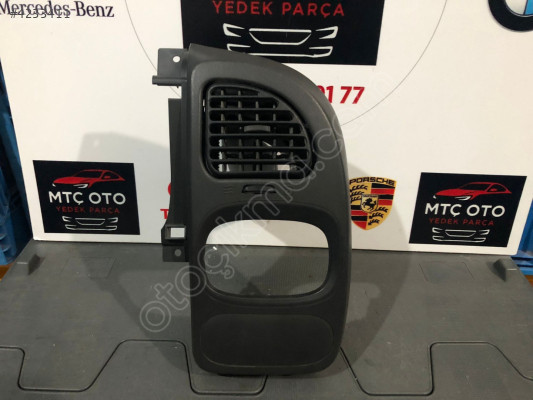 FORD TRANSİT HAVALANDIRMA IZGARASI VE ÇERCEVESİ ORJİNAL
