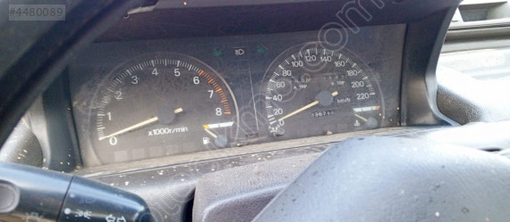 Mitsubushi galant kilometre saati