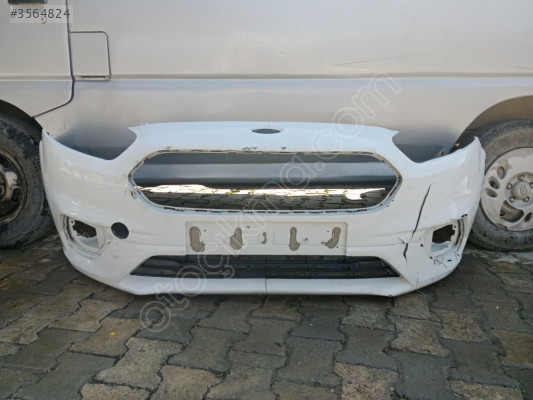 Ford Courier ön tampon çıkma orijinal