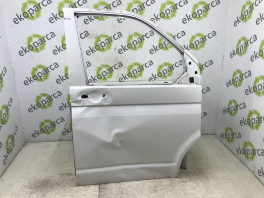 VOLKSWAGEN TRANSPORTER 2007 2018 SAĞ ÖN KAPI 7E0831056