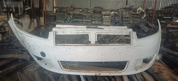 FİAT LİNEA ÖN TAMPON BEYAZ