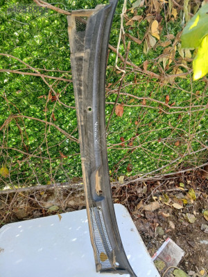 Opel vectra c ön cam silecek ızgarası