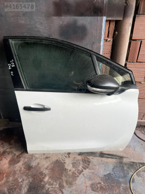 PEUGEOT 208 SAG ÖN KAPI MERT OTO