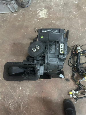 NISSAN MICRA 2004 KALRFER KUTUSU MERT OTO
