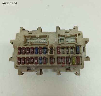 nissan navara 2008 sigorta kutusu (son fiyat)