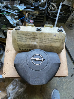 OPEL ASTRA H DİREKSİYON AİRBAGİ