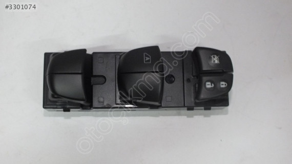 25401-4JG0B NAVARA 2015- CAM DÜĞMESİ ÖN SOL
