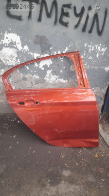 Fiat egea sağ arka kapı