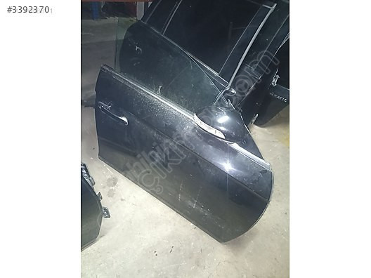 Mercedes GLS 320 çıkma orjinal kapıları sağ_sol_ön arka kapi