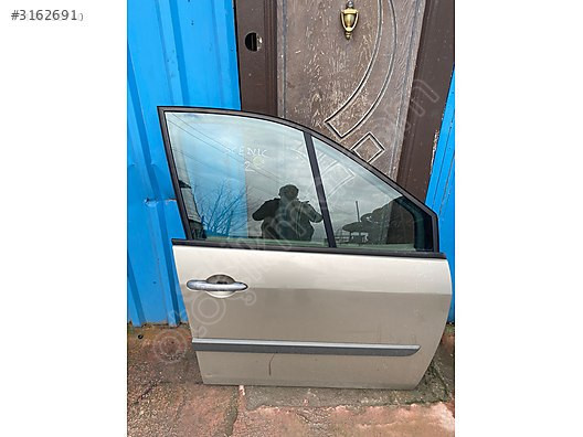 RENAULT SCENİC 2007 SAĞ ÖN KAPI ORJİNAL HATASIZ 05305115921
