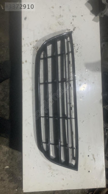 6Q0853677 vw polo ön tampon ızgarası