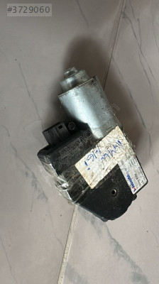 2010-15 MODEL BMW 1.16 SANROF MOTORU ORJ ÇIKMA