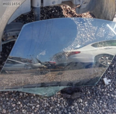 citroen c3 ön kapı camı sağ 9202 P1