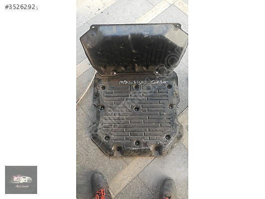 Mitsubishi Mitsubishi Canter motor üst koruma kapağı