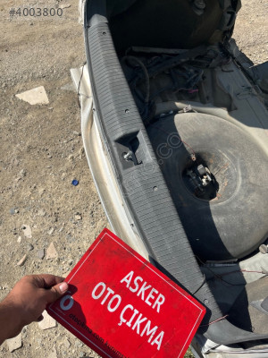 Corsa c bagaj kapa kilit plastiktigi