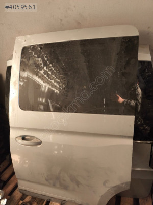 Volkswagen Caddy sol arka kapı