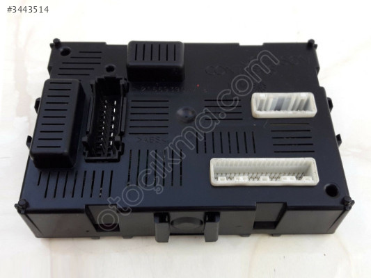 Renault Clio 3 BCM Konfor Beyni 8200497362 BCM L2CR