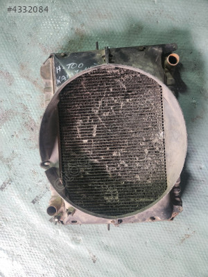 HYUNDAİ H100 KAMYONET ÇIKMA ORİJİNAL RADYATÖR SET