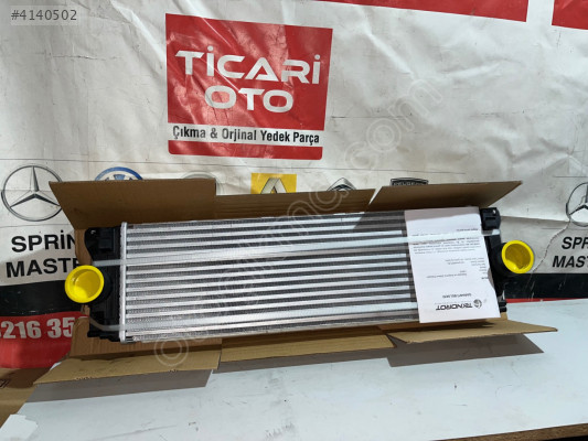 Mercedes Sprinter Sıfır Veka Marka Turbo Radyatörü