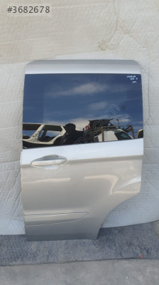 ford courier 2016 sol arka/sürgülü kapı (tekno gri-b) (son fiyat)