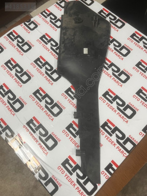 VW SCİROCCO ORTA KONSOL SOL YAN KAPLAMA 1K1863045