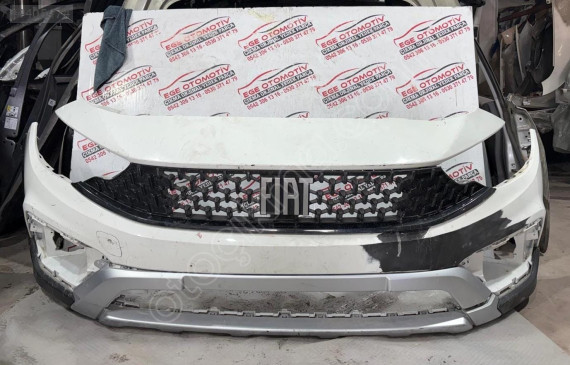 FİAT EGEA CROSS ORJINAL ÖN TAMPON HASARSIZ