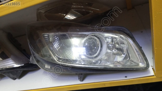 OPEL INSİGNİA ORJİNAL ÇIKMA SAĞ FAR