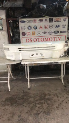 2001-2008 MİTSUBİSHİ L300 ÖN TAMPON