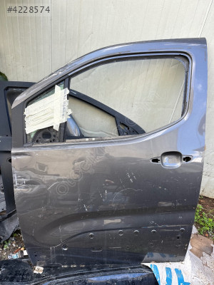 Opel combo e sol ön kapı