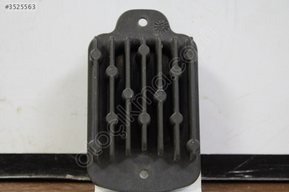 FORD KUGA LED FAR BEYNİ 90172002820