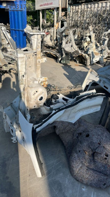 FORD FOCUS 3 SOL ÇEYREK ŞASE OTO FEDAİ