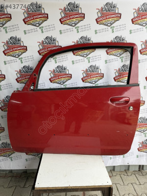 MİTSUBİSHİ COLT SOL ÖN KAPI SÖKME ORİJİNAL