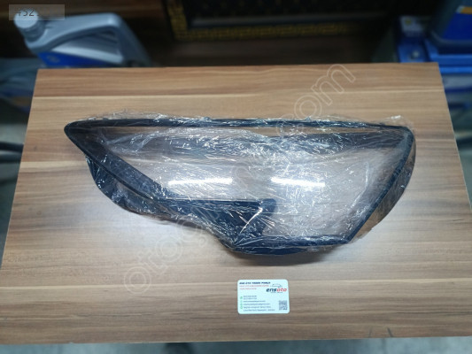 Audi A3 Sag ve Sol Ön Far Camı 2021-2023