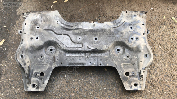 PEUGEOT 208 MOTOR BEŞİĞİ TRAVERS ÇIKMA ORJİNAL YEDEK PARÇA