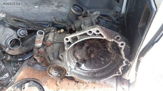 Caddy 2000 model 1.9 dizel  şanzıman yedek parça